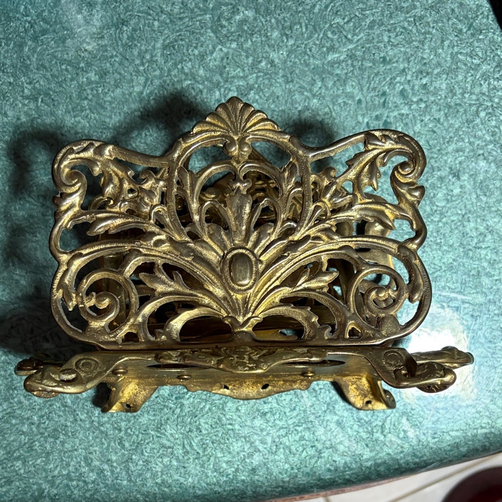 Ornate Gold Metal Plate Stand